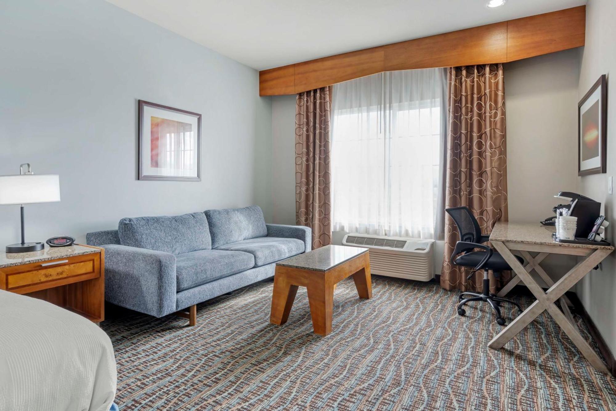 Best Western Plus Peppertree Inn At Omak Exterior foto